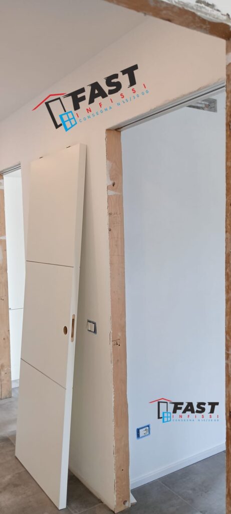 Fornitura e messa in opera di nuove porte interne con telaio in legno La Spezia