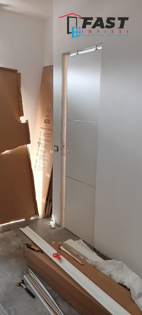Fornitura e messa in opera di nuove porte interne con telaio in legno La Spezia