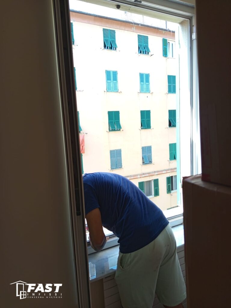 Fornitura e messa in opera di nuove zanzariere plisse in acciaio rinforzato 26-08-25 Genova Nervi