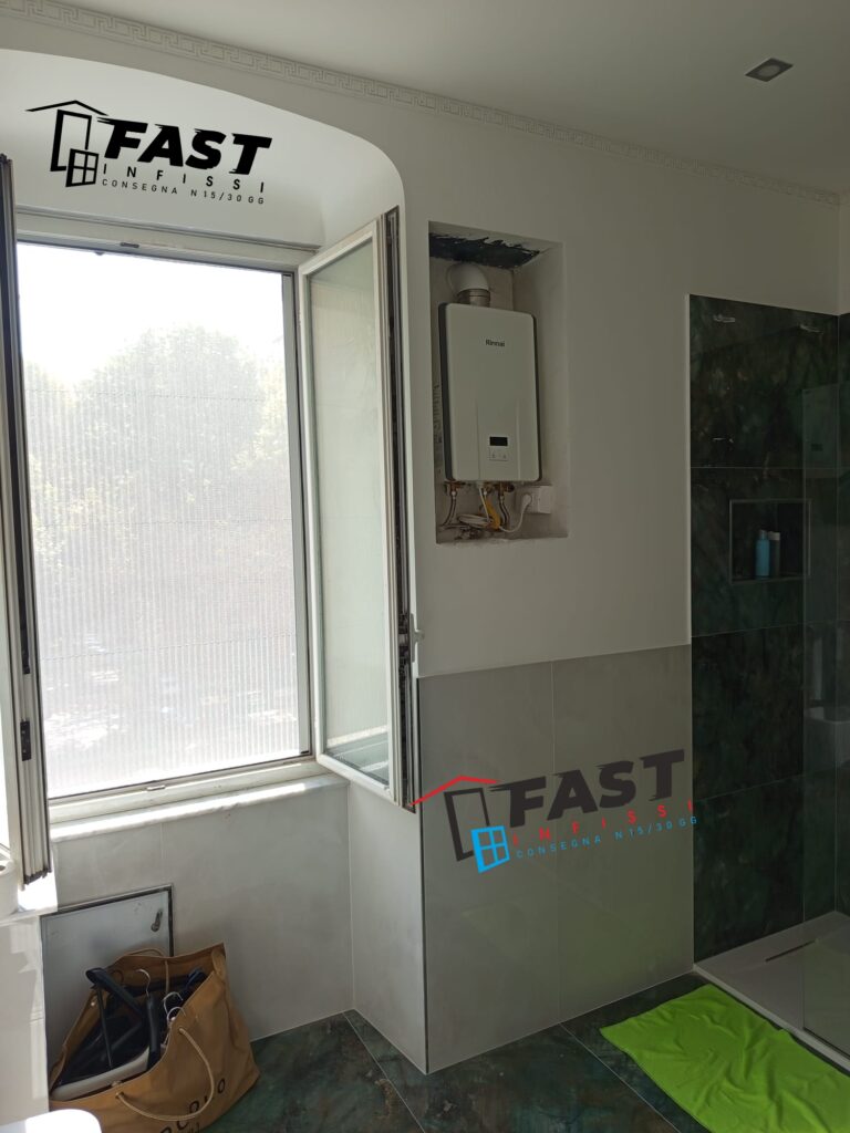 Fornitura e messa in opera di nuove zanzariere plisse in acciaio rinforzato 26-08-25 Genova Nervi