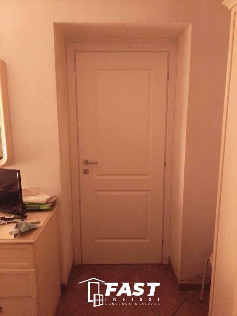 Montaggio e sostituzione di porte interne Vezzano Ligure