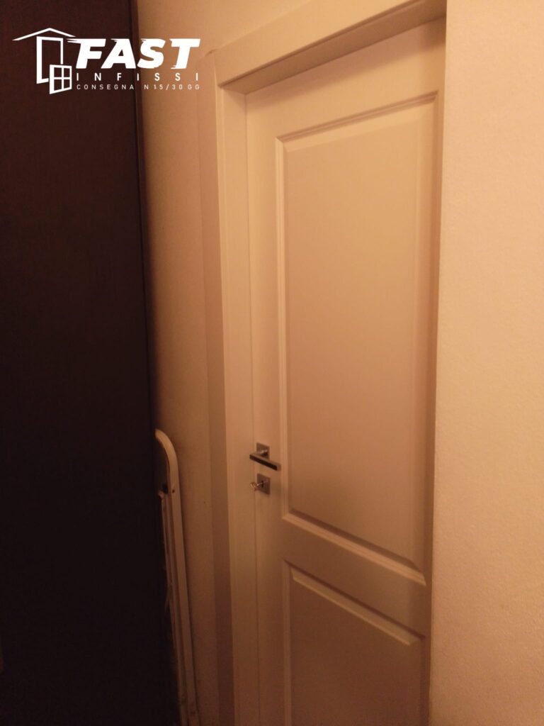 Montaggio e sostituzione di porte interne Vezzano Ligure