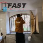 Fornitura e posa in opera di infissi in PVC triplo vetro a Pontremoli